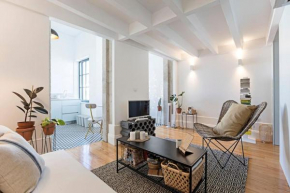 O Aleph, irresistible duplex apt. w/AC and balcony